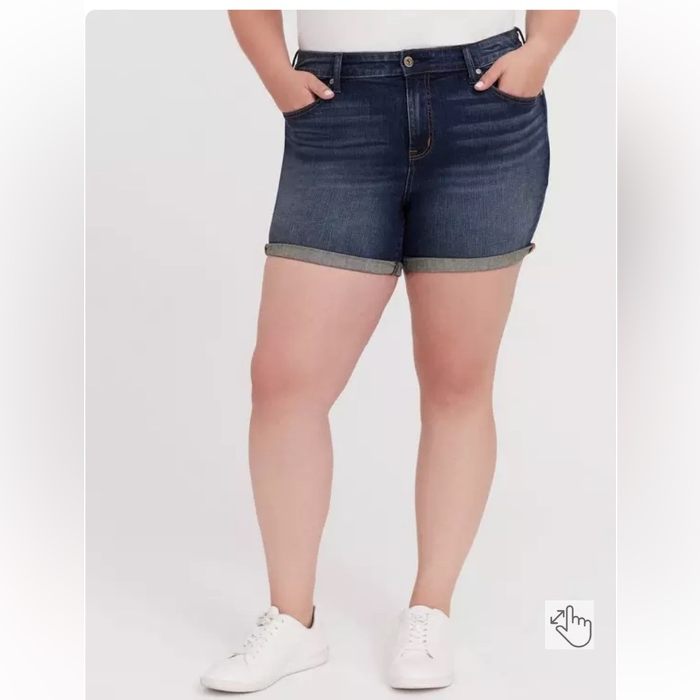 Torrid 12 Vintage Stretch High Rise Denim Jean Shorts EUC